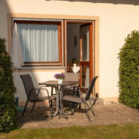 Ferienwohnung Hoscheler Klein 伯多兹