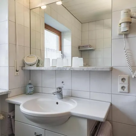 Ferienwohnung Hoscheler Klein 公寓 伯多兹