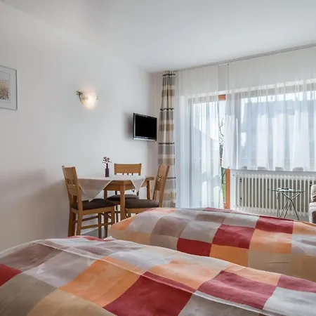 公寓 Ferienwohnung Hoscheler Klein 伯多兹